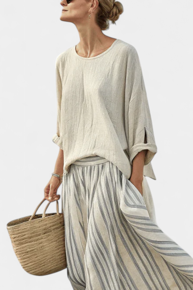 Souprava Casual Daisy s Oversize Tričkem a Midi Sukní s Pruhy z Lněného Bambusu pro Elegantní a Pohodlný Styl