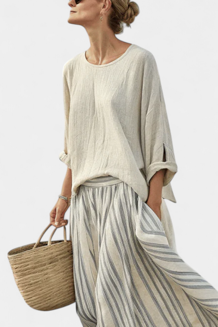 Souprava Casual Daisy s Oversize Tričkem a Midi Sukní s Pruhy z Lněného Bambusu pro Elegantní a Pohodlný Styl