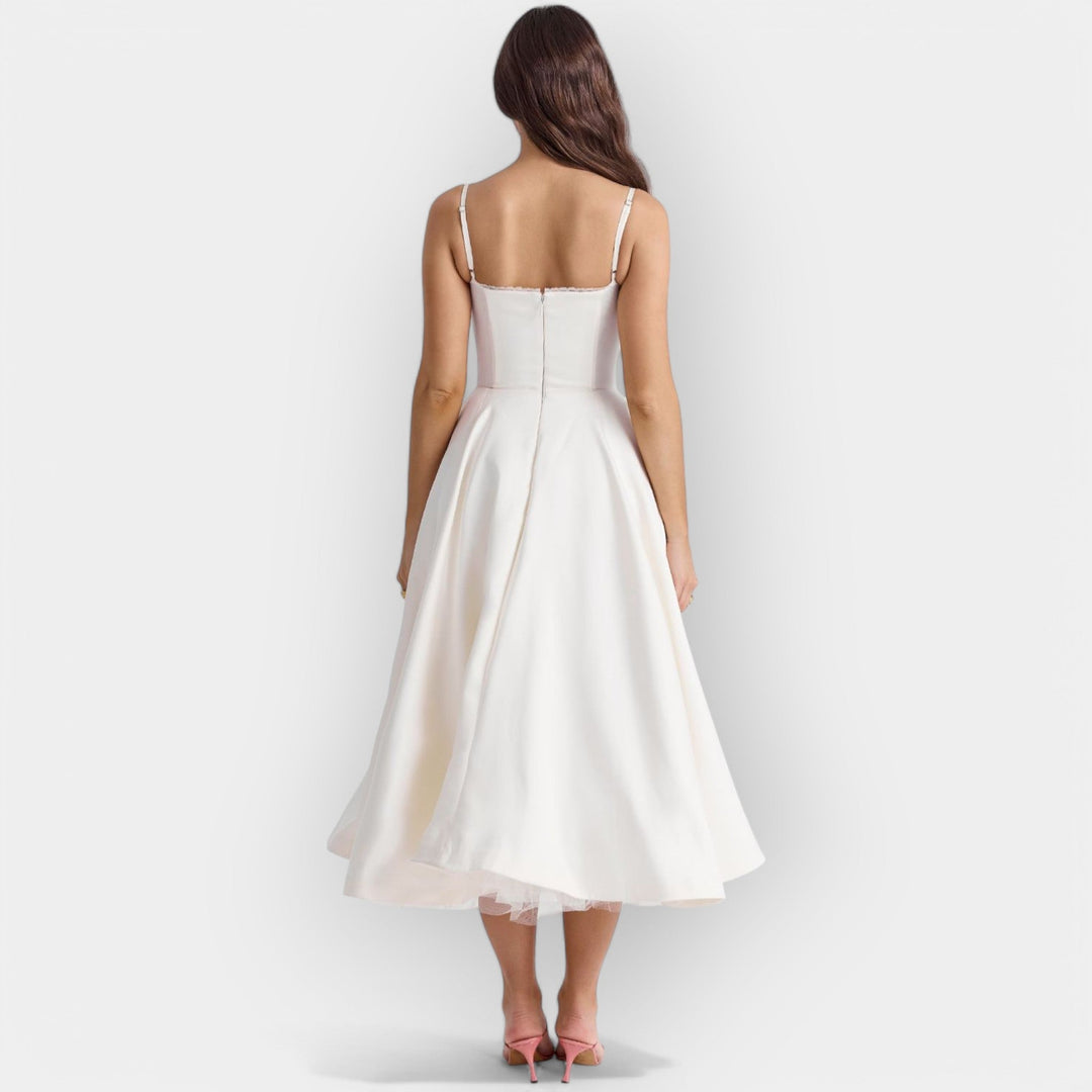 Elegantní midi šaty na léto