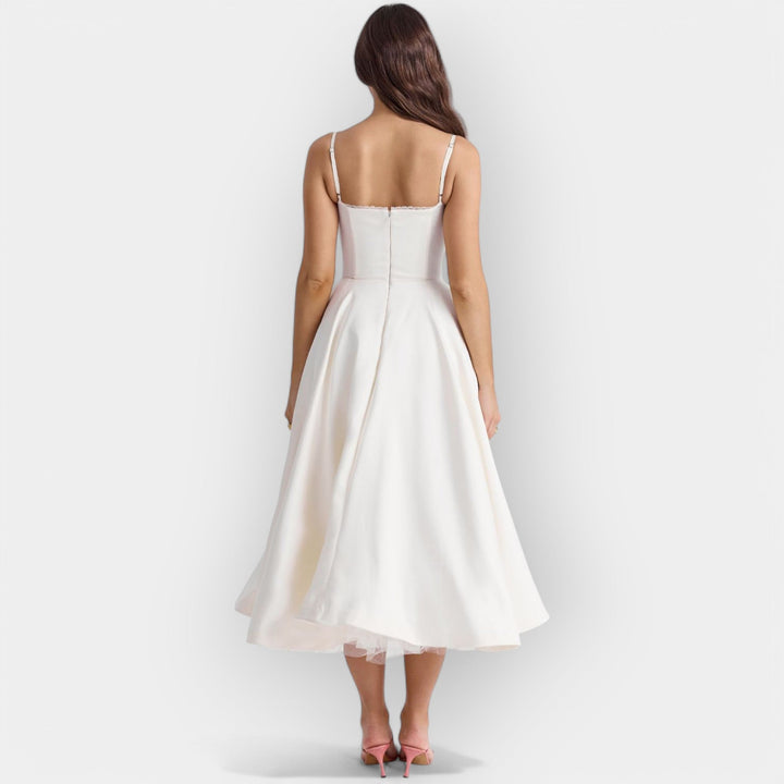 Elegantní midi šaty na léto