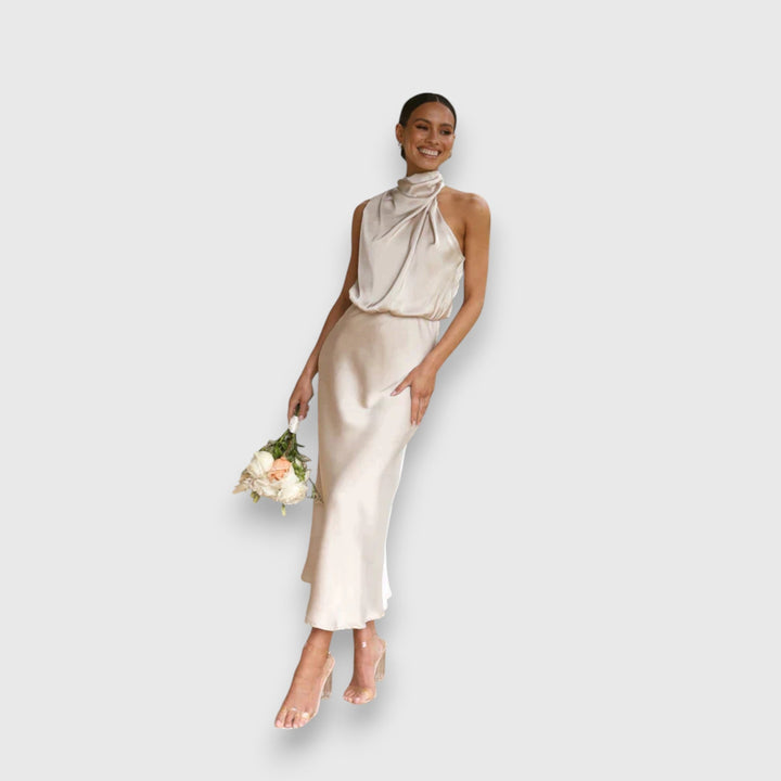 Zenaida - Elegantní Šaty s Ženským Nádechem